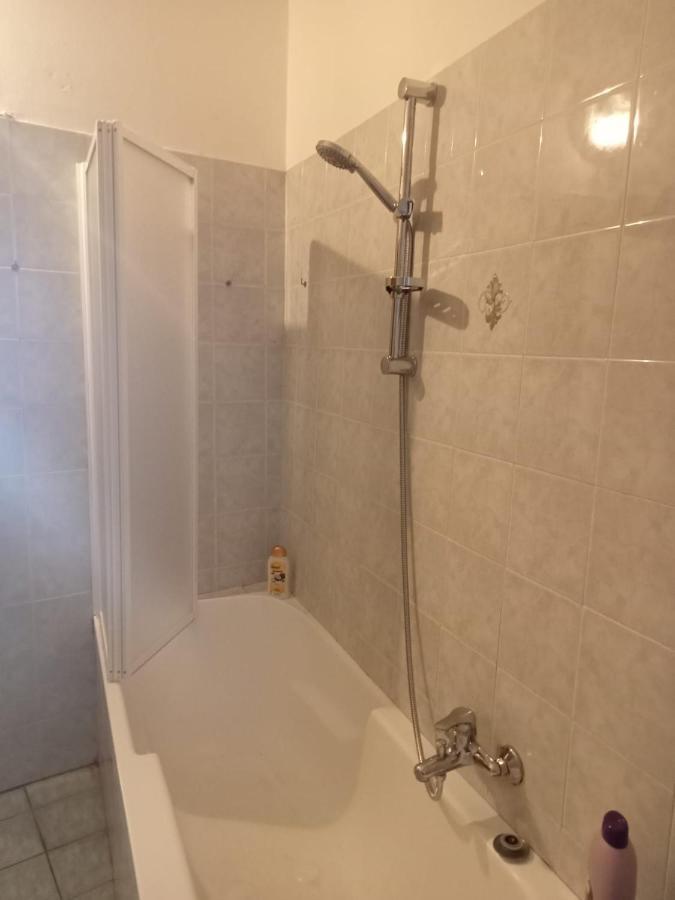 Whole Holiday Home Apartment Fantastic Civitavecchia Da Pamino & Priscilla Con Due Camere Letto! Buitenkant foto
