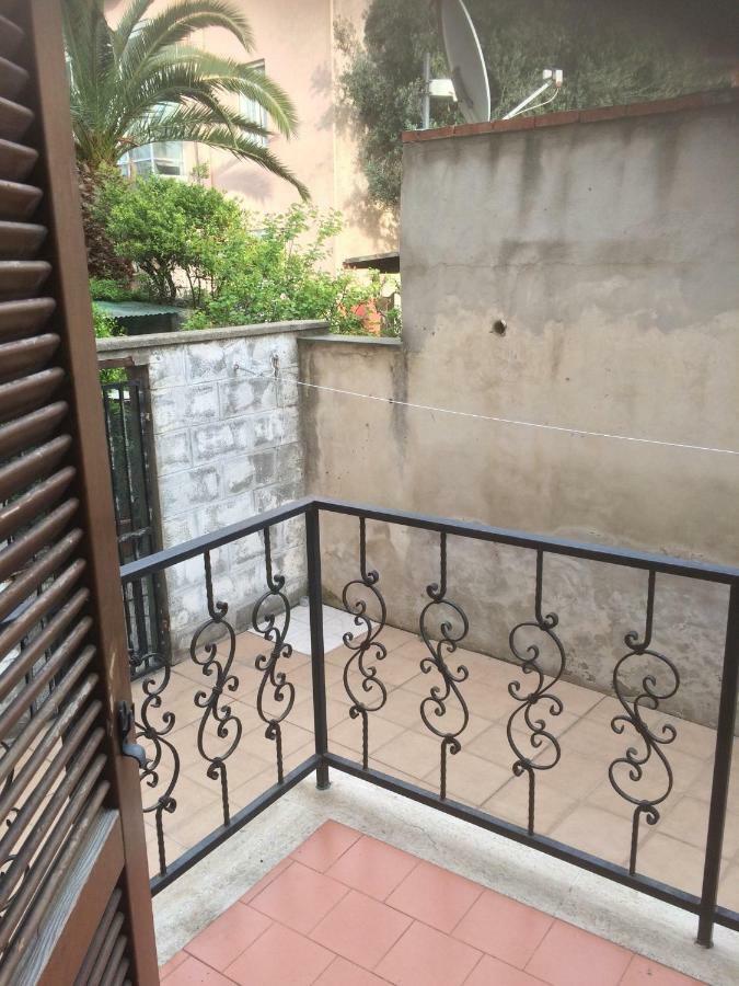 Whole Holiday Home Apartment Fantastic Civitavecchia Da Pamino & Priscilla Con Due Camere Letto! Buitenkant foto